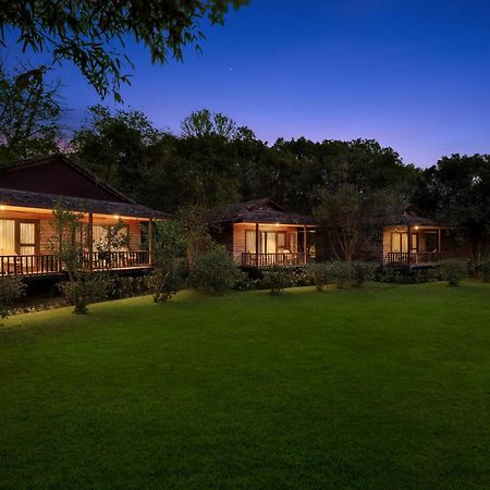 Tigerland Safari - A Lemon Tree Resort, Chitwan, Nepal Patlahara Εξωτερικό φωτογραφία