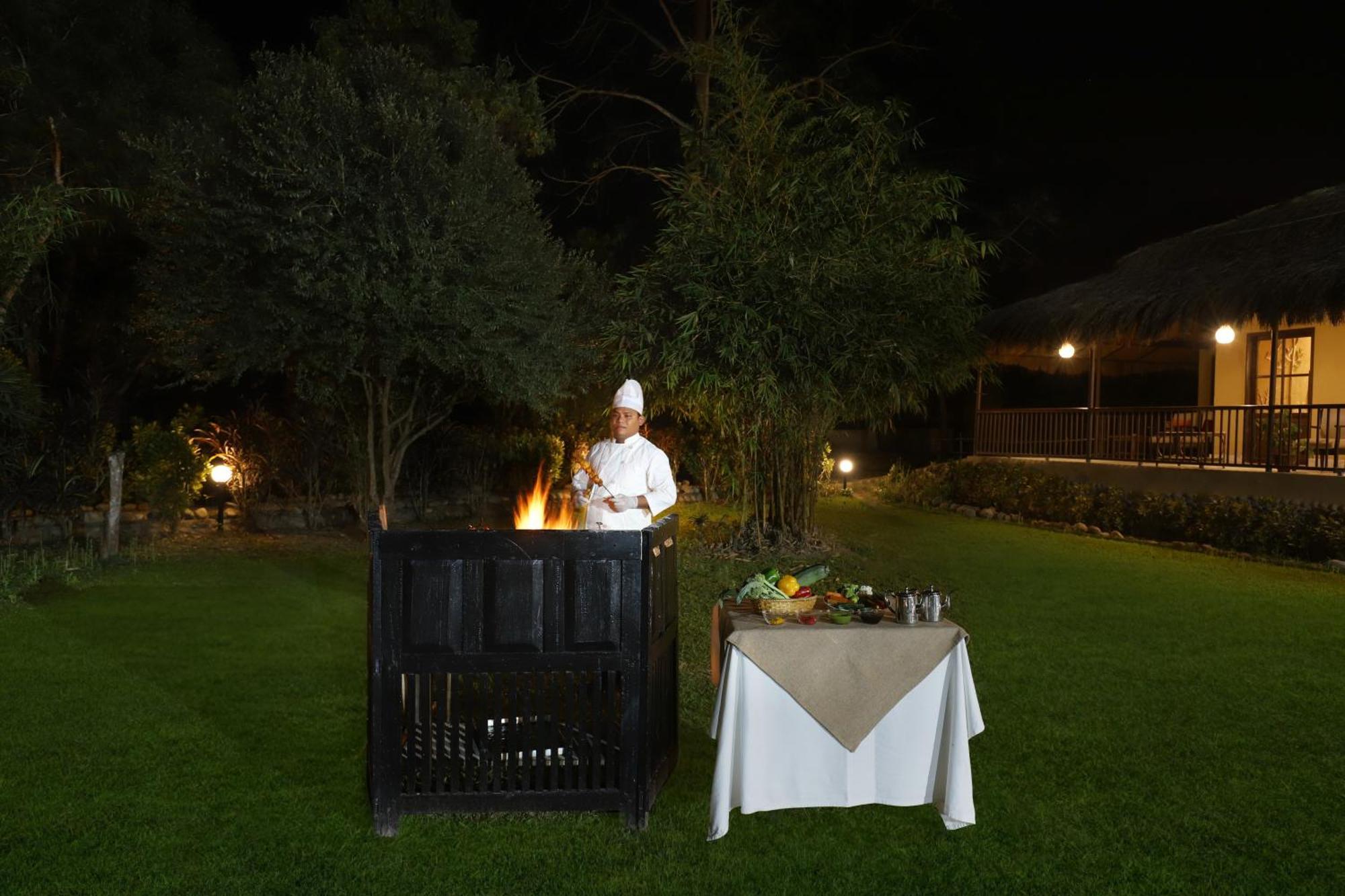 Tigerland Safari - A Lemon Tree Resort, Chitwan, Nepal Patlahara Εξωτερικό φωτογραφία