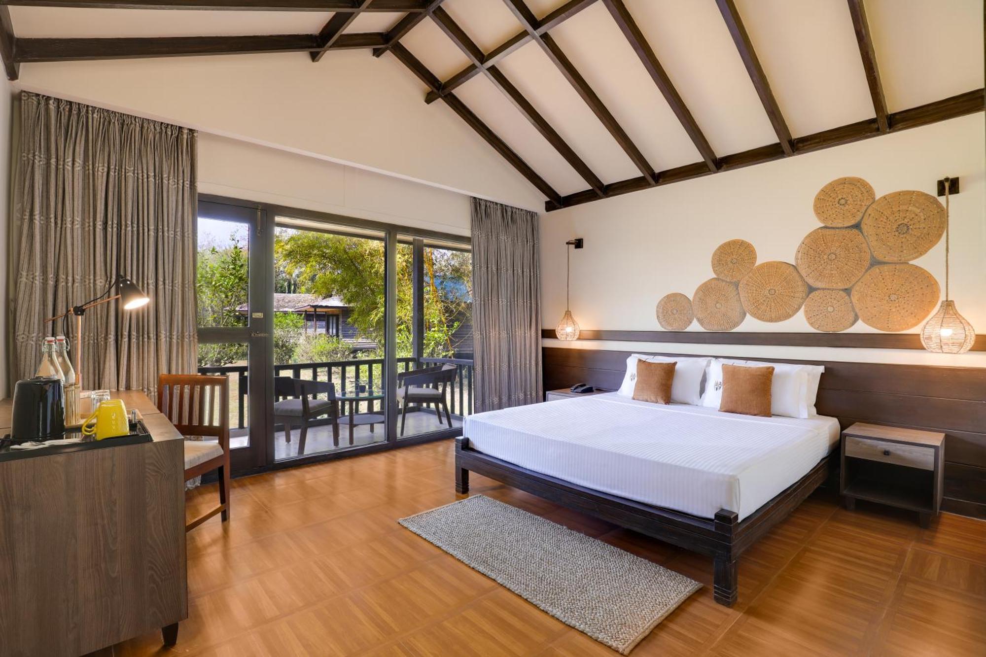 Tigerland Safari - A Lemon Tree Resort, Chitwan, Nepal Patlahara Δωμάτιο φωτογραφία